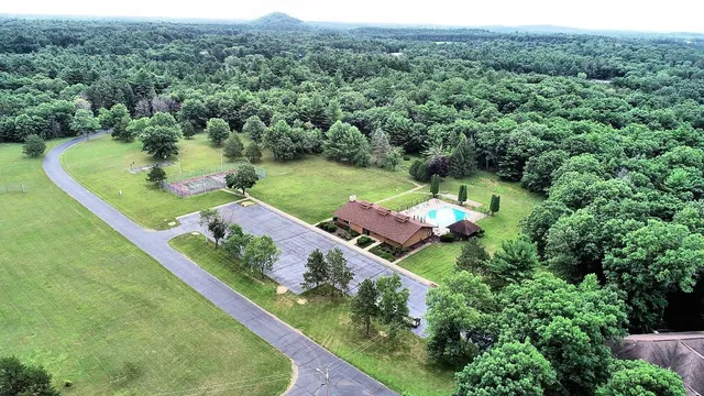 $39,000 | Bldg 20-1-2 Bldg 20-1-2 Greenway Crossing, Wisconsin Dells, WI 53965