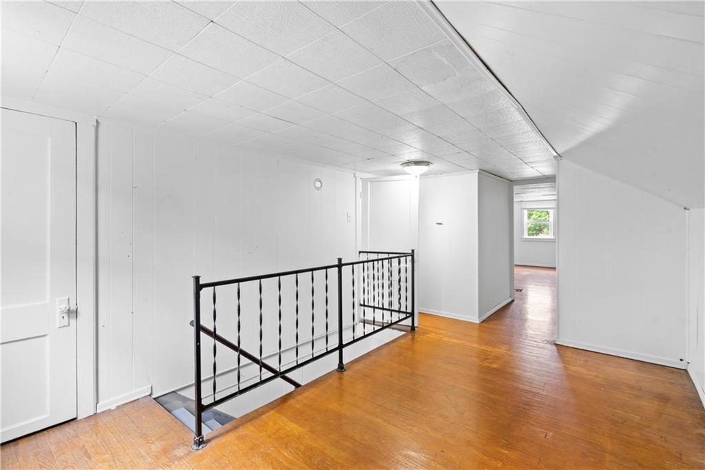 1051 Thorn Run Road Coraopolis, PA 15108 - Photo 13 of 25 Gallery Image 13