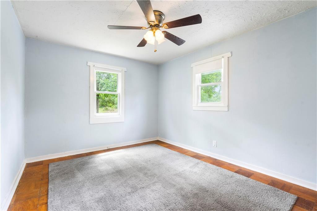 1051 Thorn Run Road Coraopolis, PA 15108 - Photo 20 of 25 Gallery Image 20
