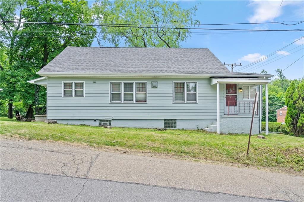 1051 Thorn Run Road Coraopolis, PA 15108 - Photo 25 of 25 Gallery Image 25