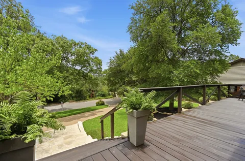 $1,565,000 | 2106 Cypress Point East, Austin, TX 78746