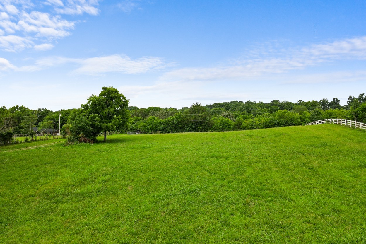 1035 North Dickerson Chapel Road Lebanon, TN 37087 - Photo 7 of 19 a view of a green field with clear sky