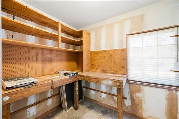 $335,000 | 6206 West Pointe Boulevard, Alexandria, LA 71303