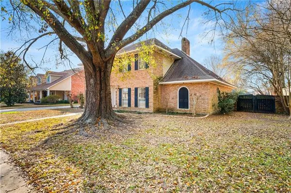 $335,000 | 6206 West Pointe Boulevard, Alexandria, LA 71303