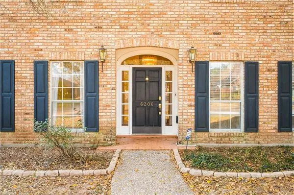 $335,000 | 6206 West Pointe Boulevard, Alexandria, LA 71303