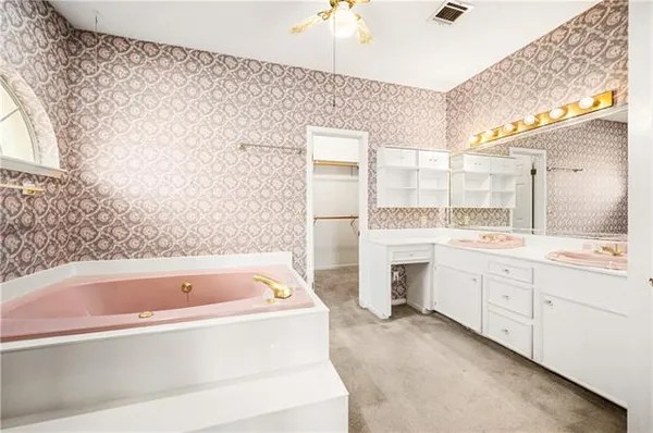 $335,000 | 6206 West Pointe Boulevard, Alexandria, LA 71303