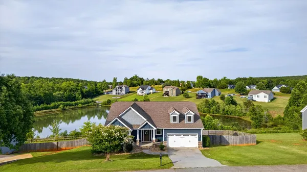 $375,000 | 977 Garnet Circle, Chesnee, SC 29323