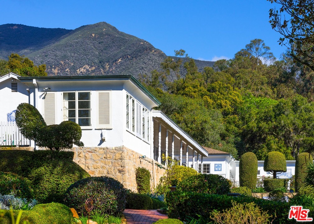 660-660 Hot Springs Road Santa Barbara, CA 93108 - Photo 3 of 18