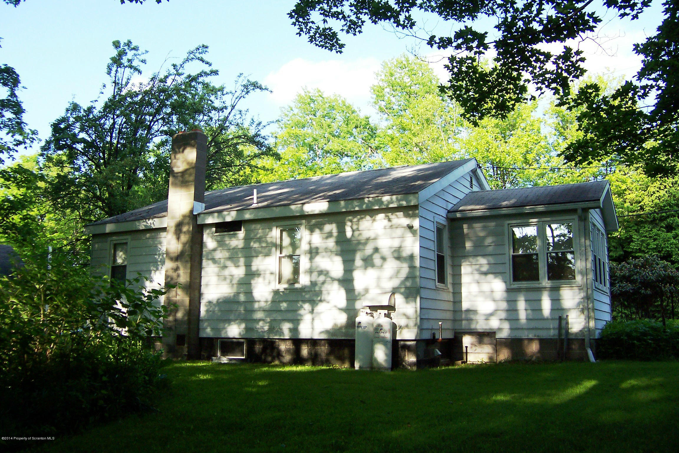 1695 Ararat Road Thompson, PA 18465 - Photo 4 of 15 Gallery Image 4