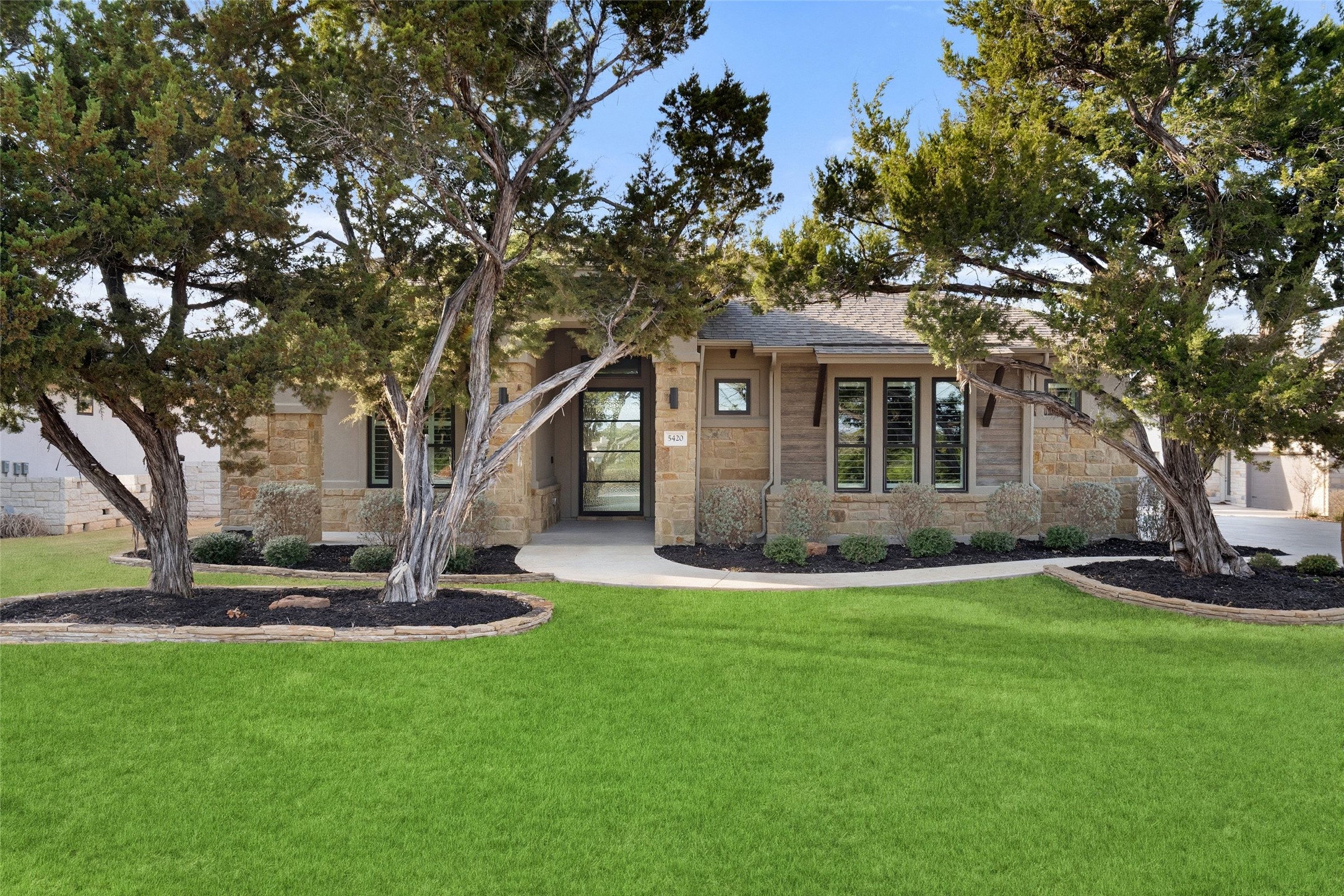 5420 Destination Way Jonestown, TX 78645 - Photo 1 of 40 Front of home