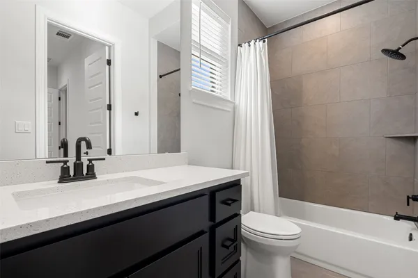 $929,000 | 5420 Destination Way, Jonestown, TX 78645