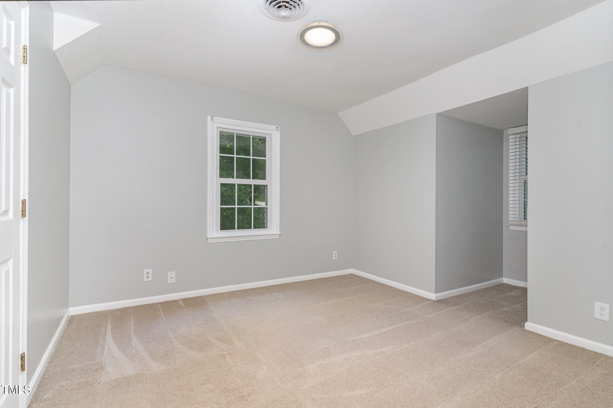 200 Weybossett Road Henderson, NC 27537 - Photo 17 of 30 an empty room with a window