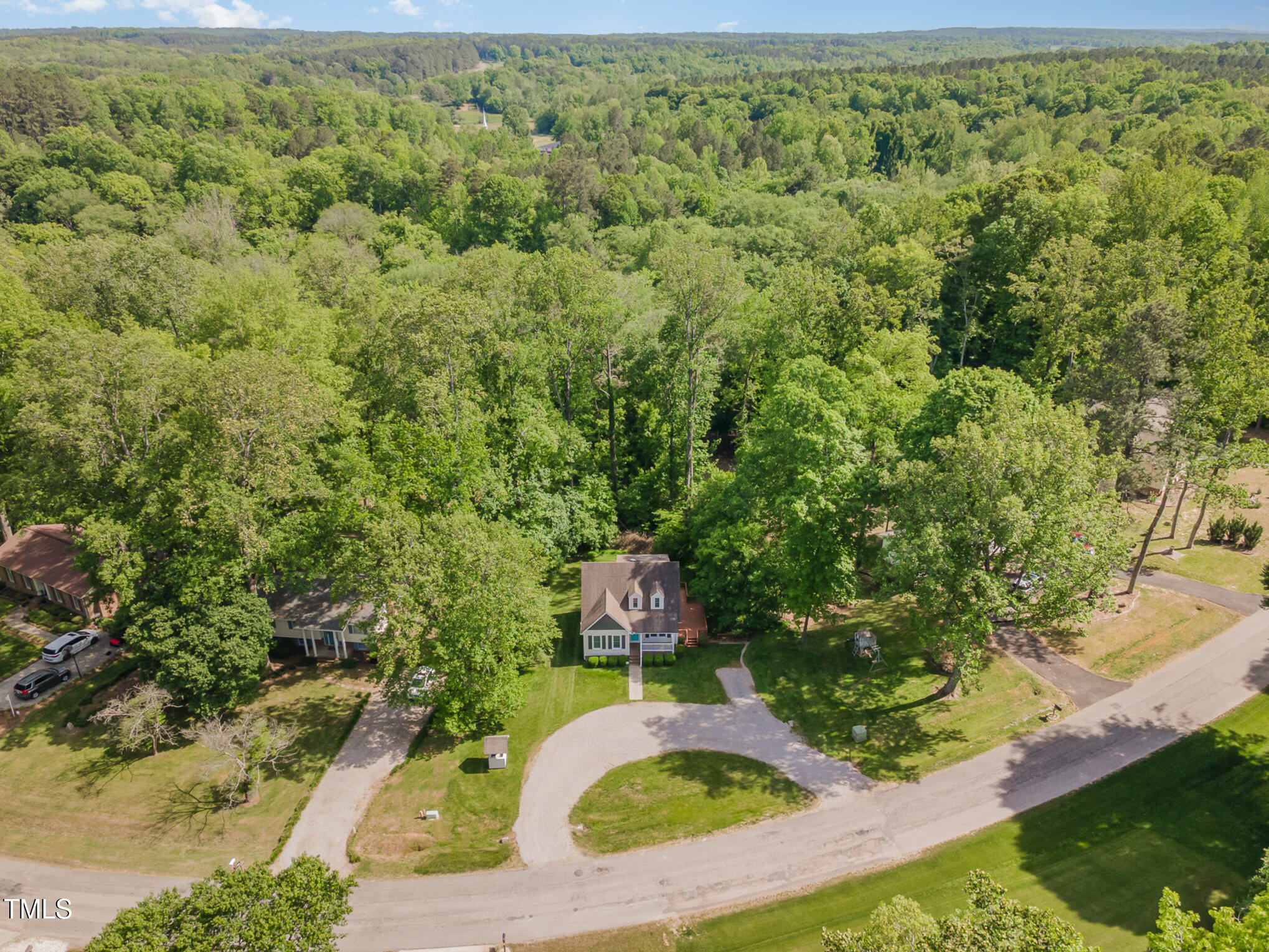 200 Weybossett Road Henderson, NC 27537 - Photo 6 of 30 a picture of city view