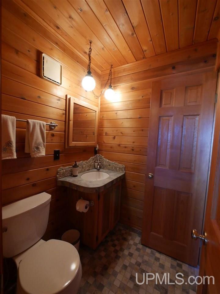 53522 Traverse River Road Lake Linden, MI 49945 - Photo 27 of 50