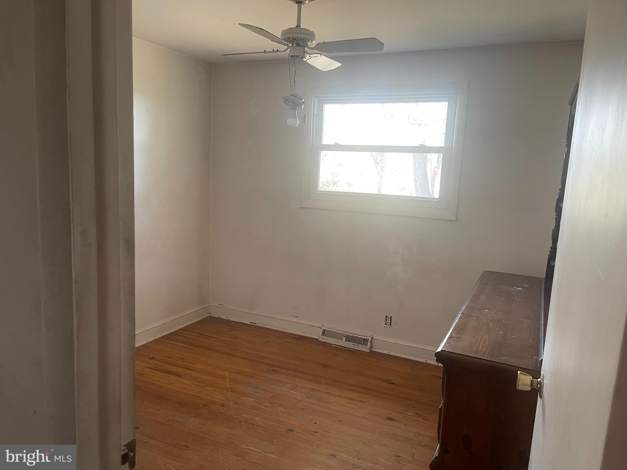 5866 Keyser Road Hume, VA 22639 - Photo 15 of 22 Gallery Image 15