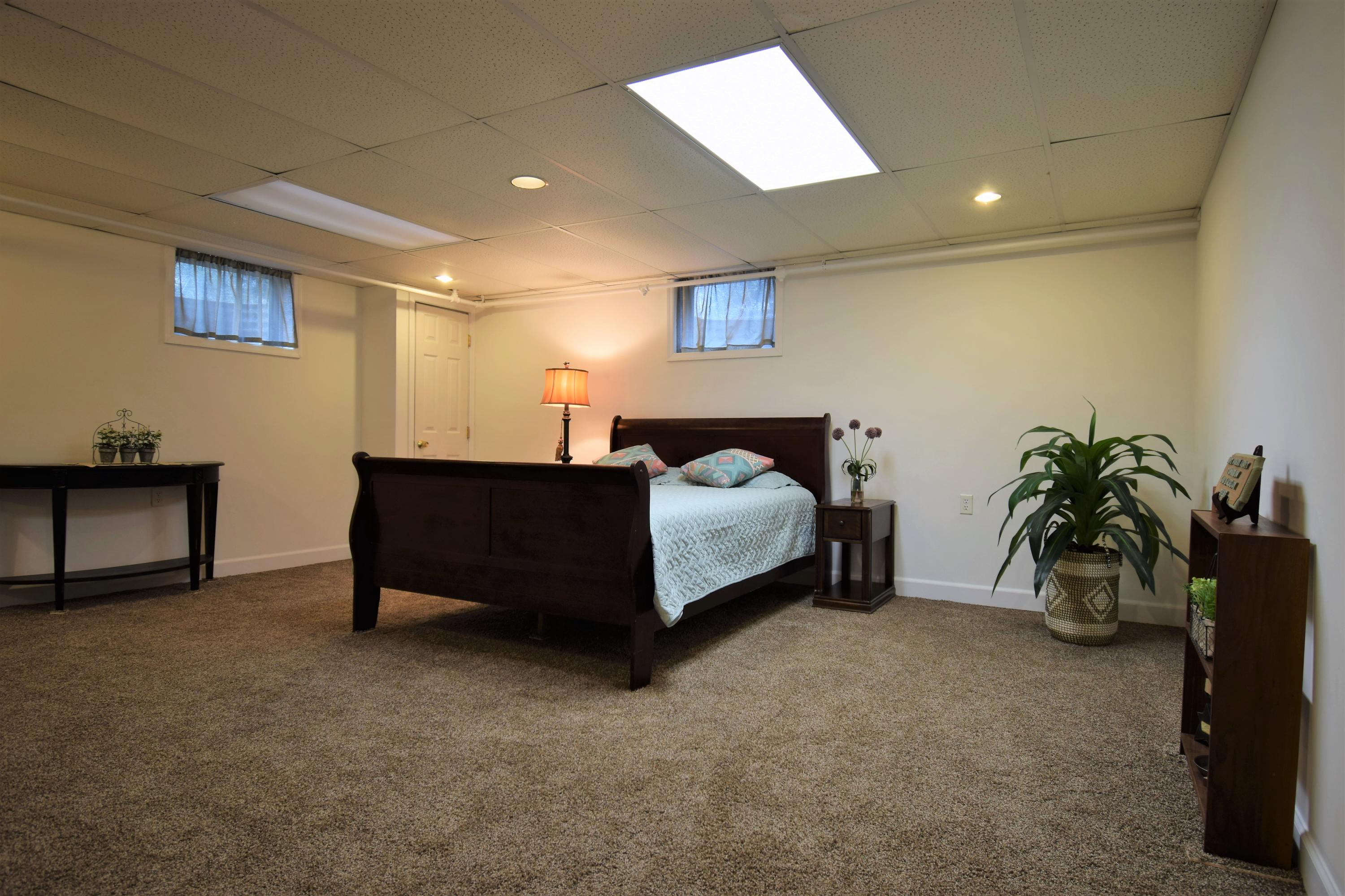 1212 Old Springfield Xenia, OH 45385 - Photo 33 of 44