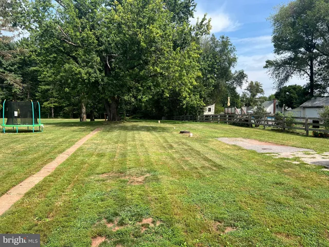 $2,150 | 8156 Rocky Ridge Road, Unit B, Thurmont, MD 21788