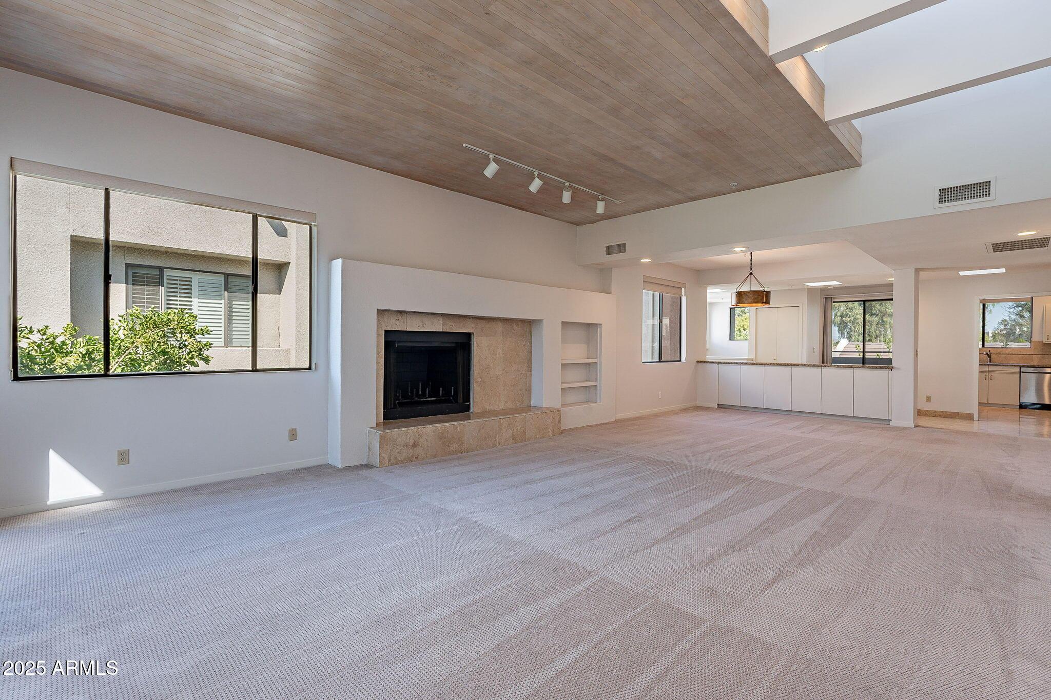 7700 East Gainey Ranch Road, Unit 248 Scottsdale, AZ 85258 - Photo 5 of 40 Photo #5