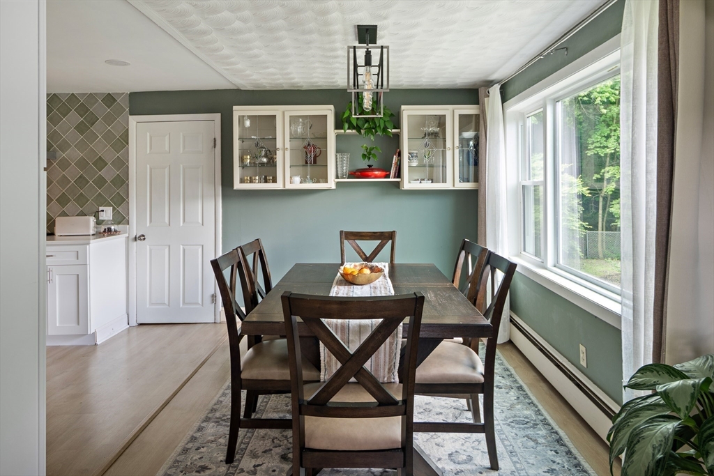 12 Karen Road Woburn, MA 01801 - Photo 7 of 33