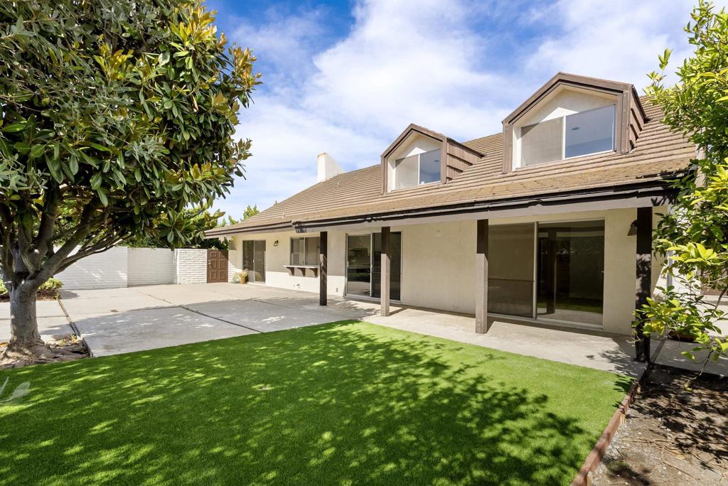 16138 Via Madera Circa West Rancho Santa Fe, CA 92091 - Photo 36 of 44