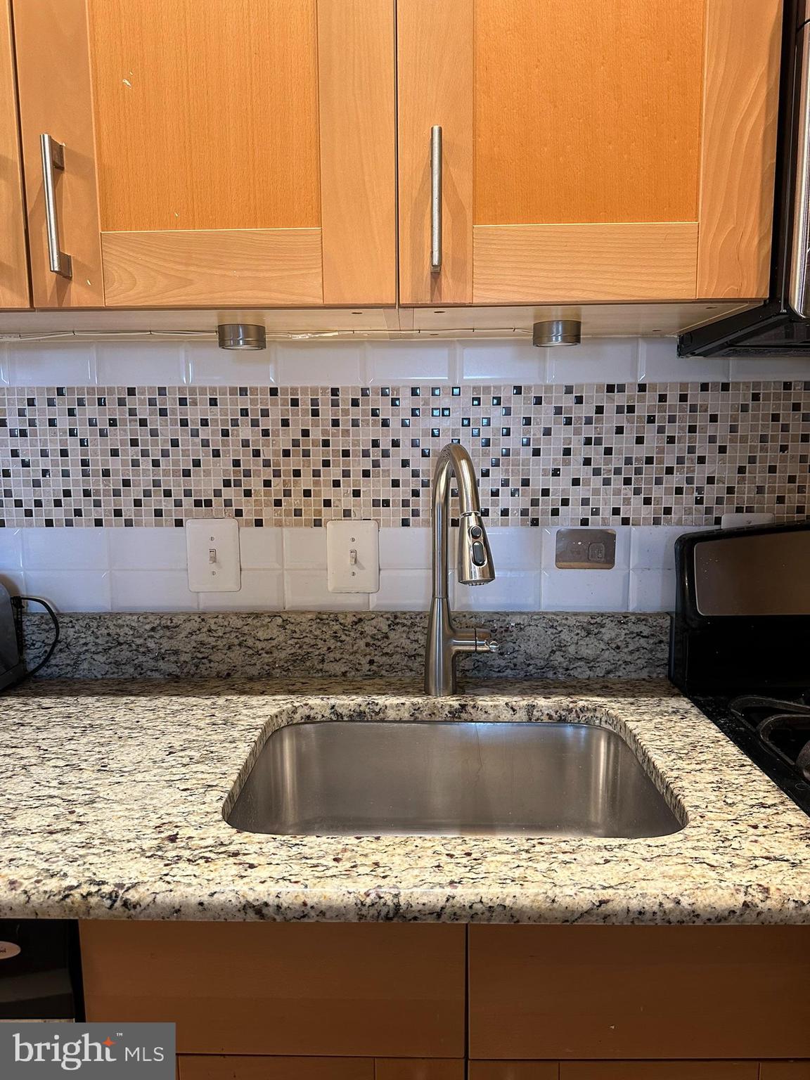 1851 Columbia Road Northwest, Unit 701 Washington, DC 20009 - Photo 15 of 36