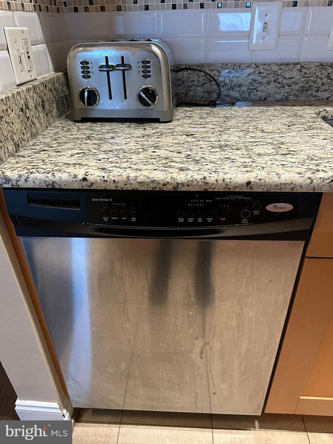 1851 Columbia Road Northwest, Unit 701 Washington, DC 20009 - Photo 16 of 36