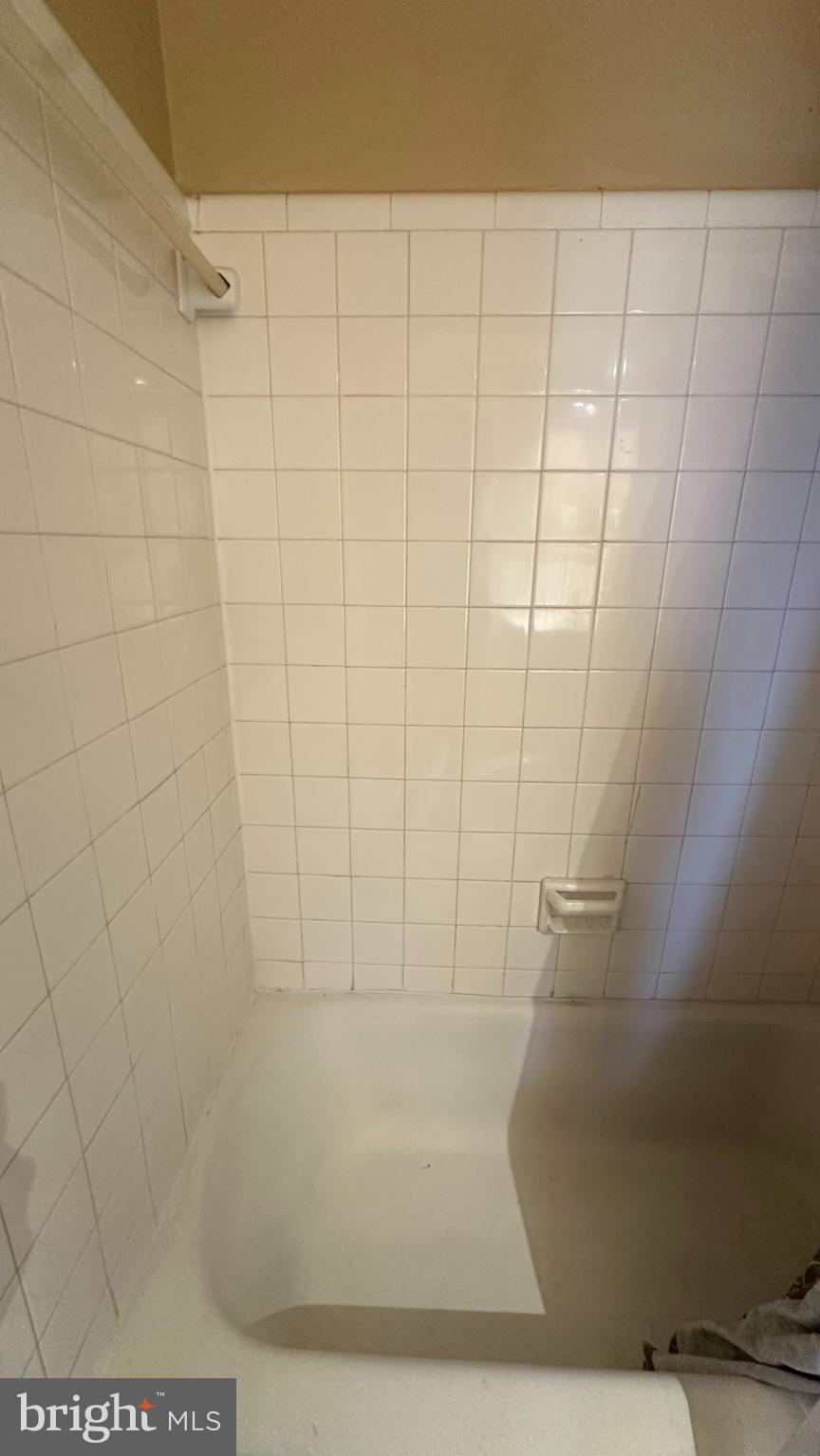 1851 Columbia Road Northwest, Unit 701 Washington, DC 20009 - Photo 28 of 36