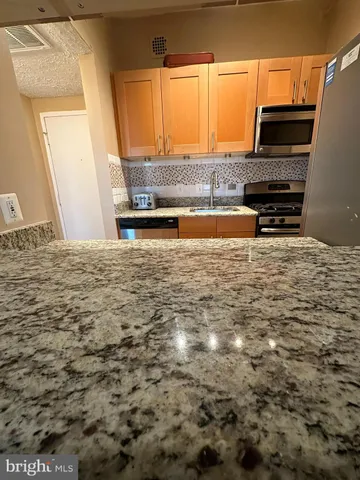 $2,100 | 1851 Columbia Road Northwest, Unit 701, Washington, DC 20009