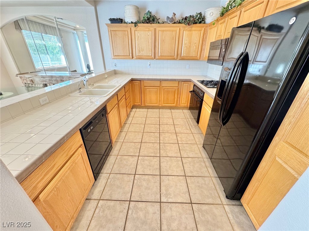 1550 San Juan Hills Drive, Unit 203 Las Vegas, NV 89134 - Photo 18 of 21