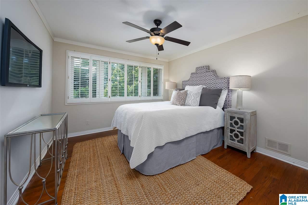 2019 Hickory Road Birmingham, AL 35216 - Photo 20 of 45