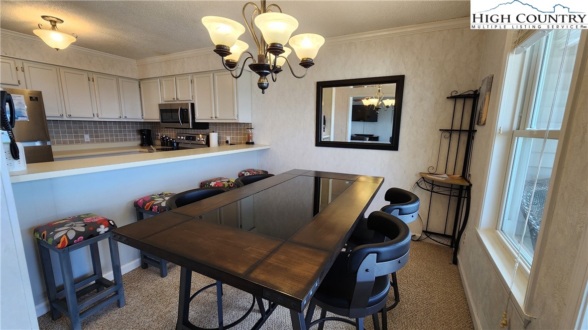 301 Pinnacle Inn Road, Unit 2306 Beech Mountain, NC 28604 - Photo 13 of 26 Gallery Image 13