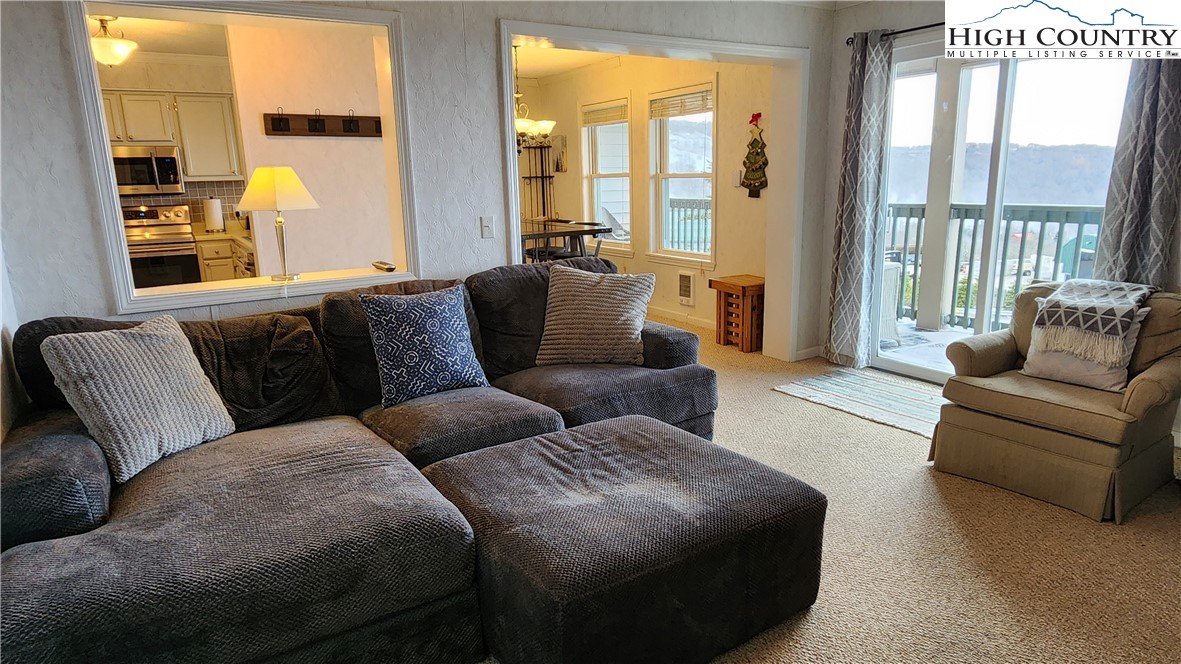 301 Pinnacle Inn Road, Unit 2306 Beech Mountain, NC 28604 - Photo 6 of 26 Gallery Image 6