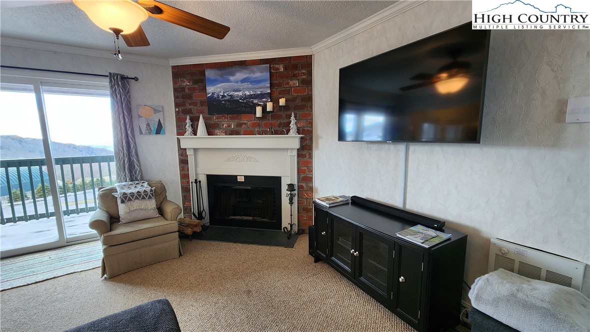 301 Pinnacle Inn Road, Unit 2306 Beech Mountain, NC 28604 - Photo 8 of 26 Gallery Image 8