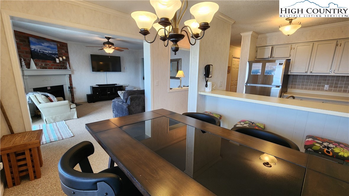 301 Pinnacle Inn Road, Unit 2306 Beech Mountain, NC 28604 - Photo 9 of 26 Gallery Image 9