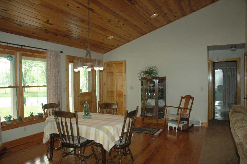 12534 Dice Road Freeland, MI 48623 - Photo 9 of 10