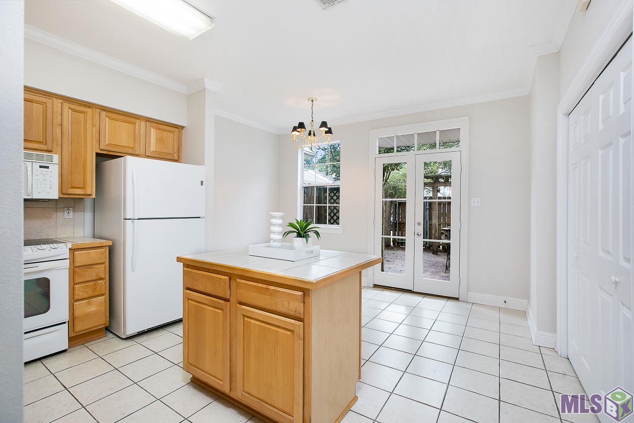 2210 Christian Street, Unit 35 Baton Rouge, LA 70808 - Photo 3 of 13 Gallery Image 3