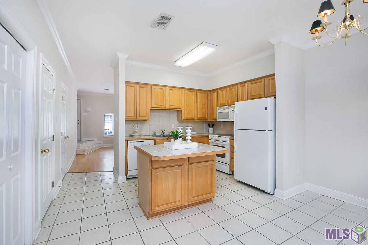 2210 Christian Street, Unit 35 Baton Rouge, LA 70808 - Photo 4 of 13 Gallery Image 4