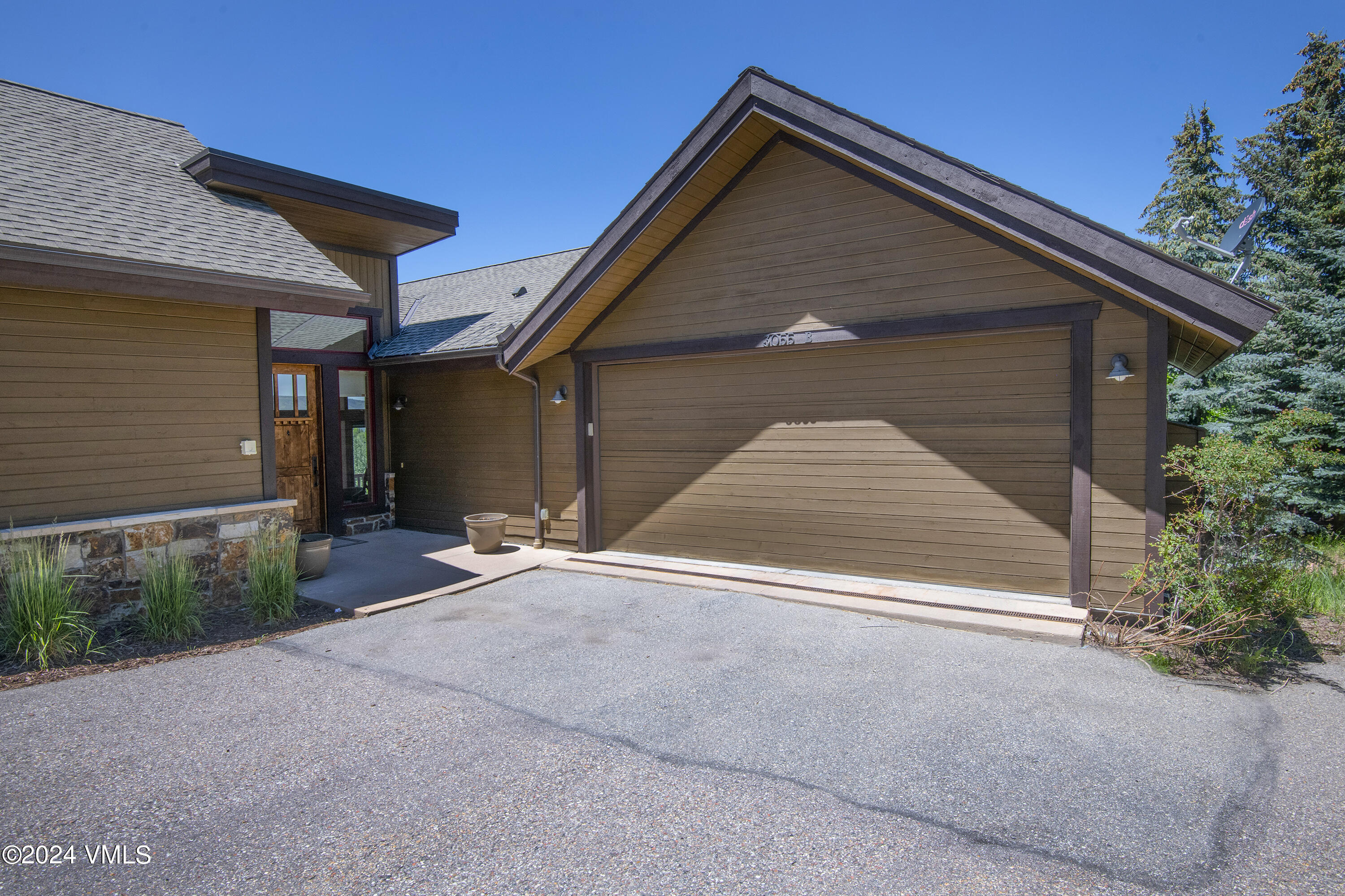 3055 Wildridge Road, Unit B Avon, CO 81620 - Photo 26 of 27 3055-Wildridge-B-MLS_49