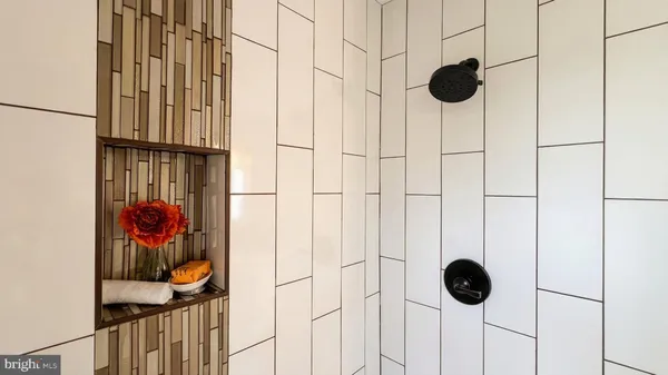 $299,900 | 5520 Aberdeen Drive, Mount Laurel, NJ 08054