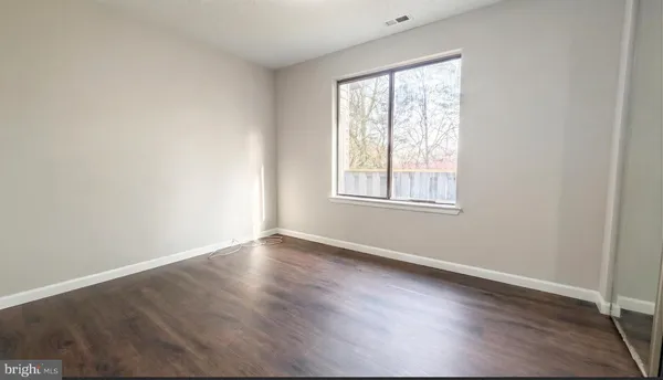 $299,900 | 5520 Aberdeen Drive, Mount Laurel, NJ 08054