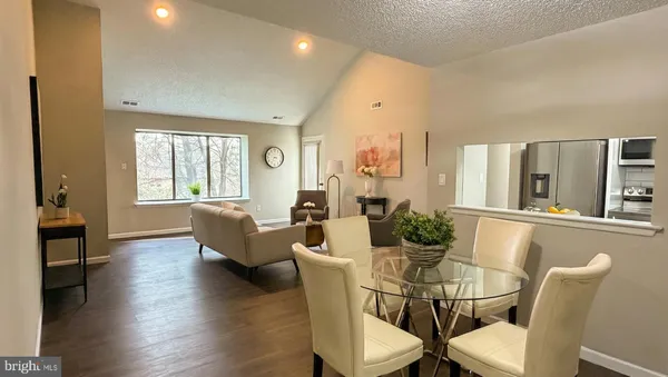 $299,900 | 5520 Aberdeen Drive, Mount Laurel, NJ 08054