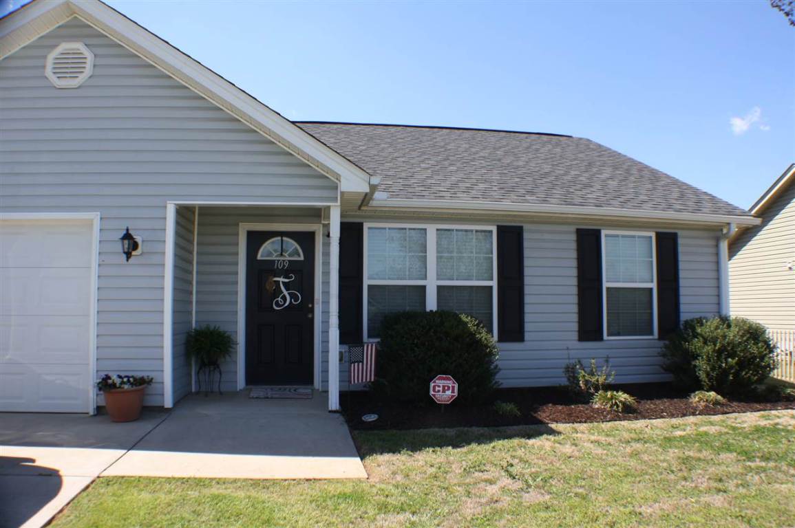109 Duraleigh Road Anderson, SC 29621 - Photo 2 of 22