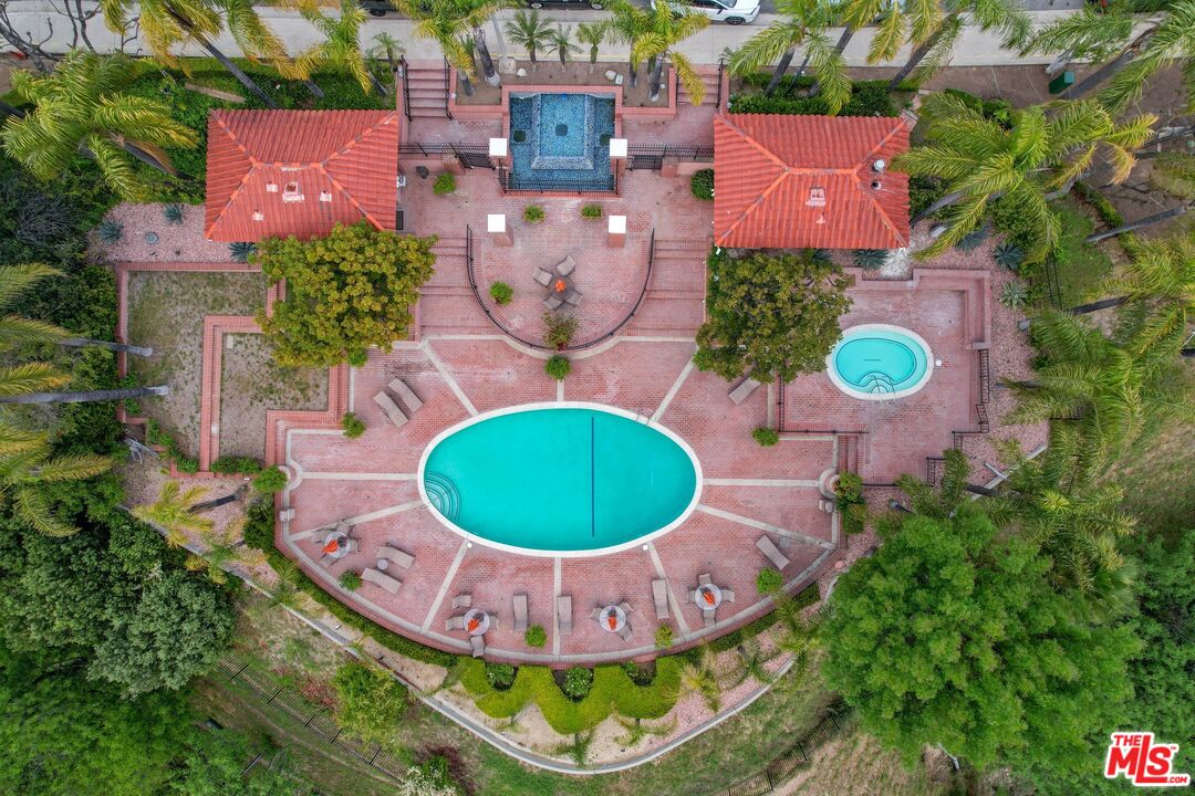 2305 Canyonback Road Los Angeles, CA 90049 - Photo 46 of 50 an aerial view of a house