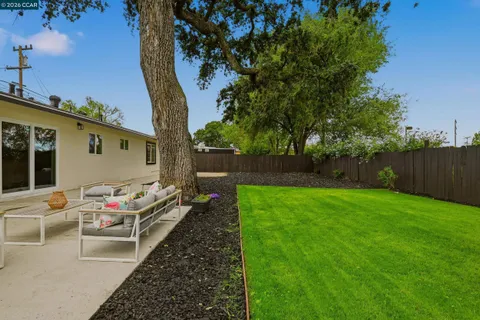$698,000 | 2321 Sunshine Drive, Concord, CA 94520