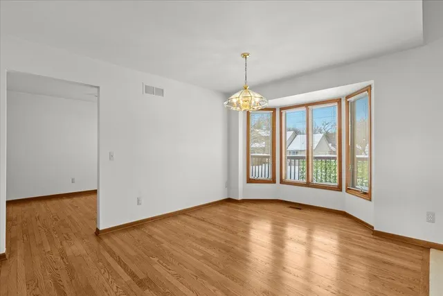 $575,000 | 2126 Kennedy Drive, Rochester Hills, MI 48309