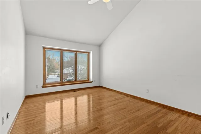 $575,000 | 2126 Kennedy Drive, Rochester Hills, MI 48309