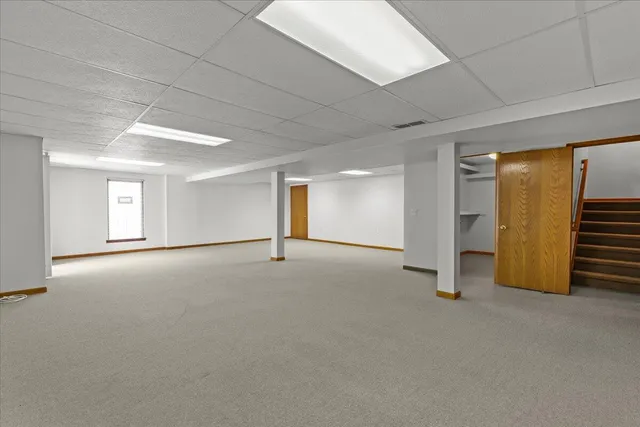 $575,000 | 2126 Kennedy Drive, Rochester Hills, MI 48309