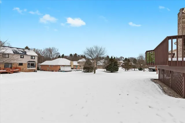 $575,000 | 2126 Kennedy Drive, Rochester Hills, MI 48309