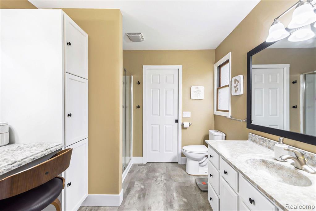 14453 Ripley Road Linden, MI 48451 - Photo 14 of 29
