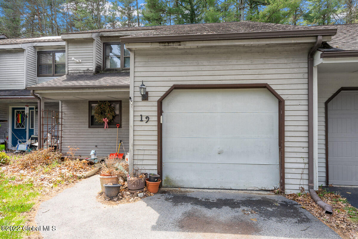 19 Snowberry Road Ballston Spa NY Drone